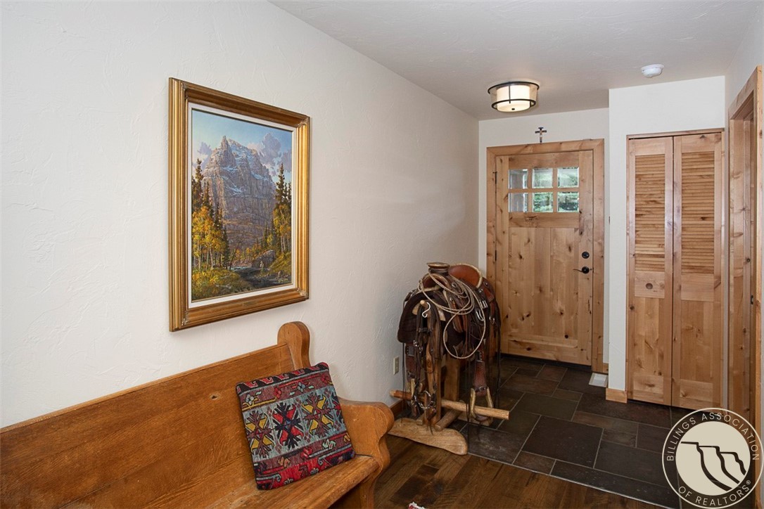 1405 Silver Circle