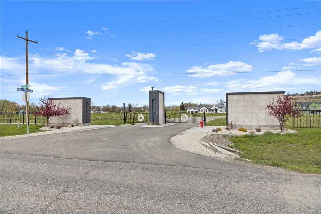 Lot 13 Glynn Abbey