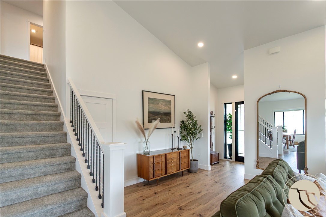 2530 Hunter Hall Street