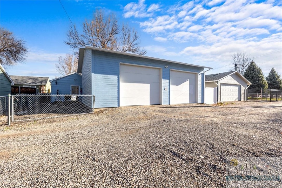 Billings, Montana 59102, United States, 2 Bedrooms Bedrooms, ,2 BathroomsBathrooms,Residential,Contingent,60224