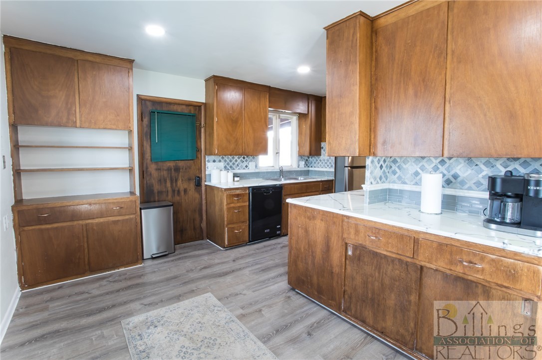 Billings, Montana 59102, United States, 4 Bedrooms Bedrooms, ,3 BathroomsBathrooms,Residential,Contingent,58455