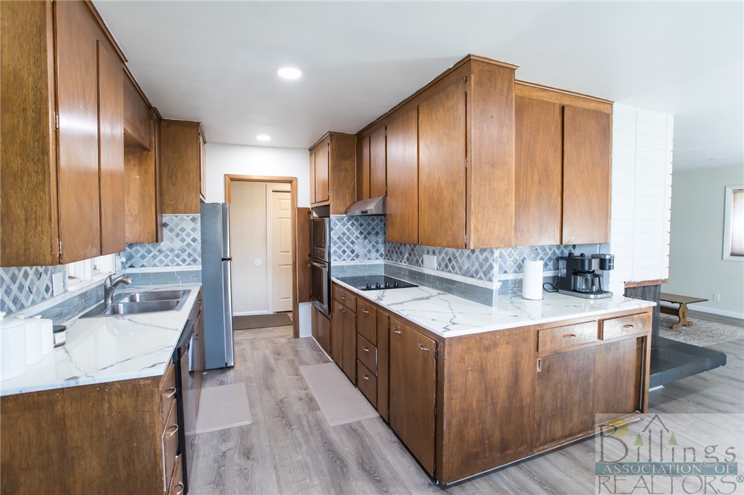 Billings, Montana 59102, United States, 4 Bedrooms Bedrooms, ,3 BathroomsBathrooms,Residential,Contingent,58455