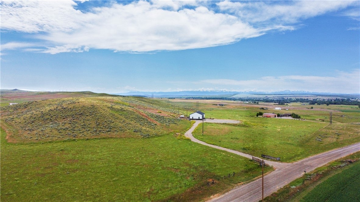 1720 Davis Creek Road