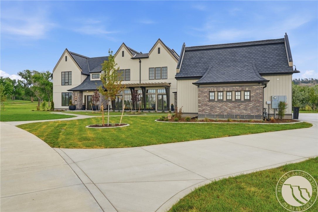 2925 Glynn Abbey Way