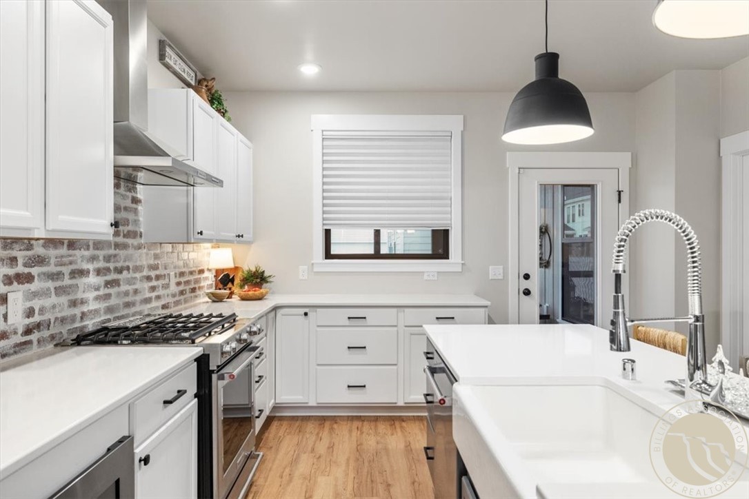 6046 Norma Jean Lane