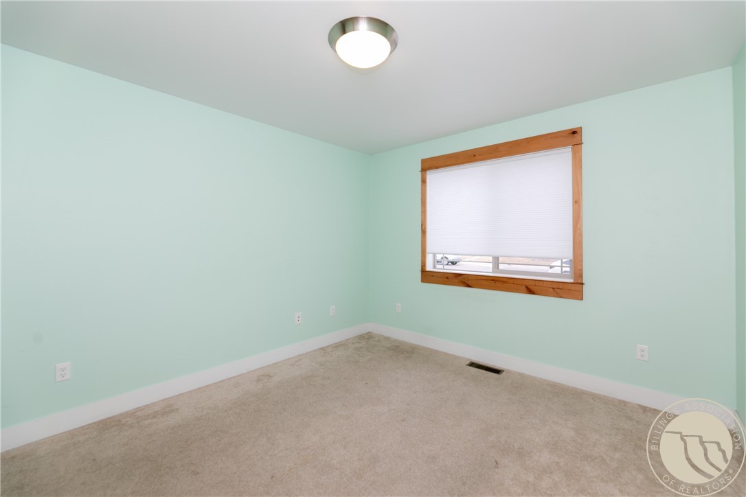 Billings, Montana 59105, United States, 7 Bedrooms Bedrooms, ,3 BathroomsBathrooms,Residential,Active,85025