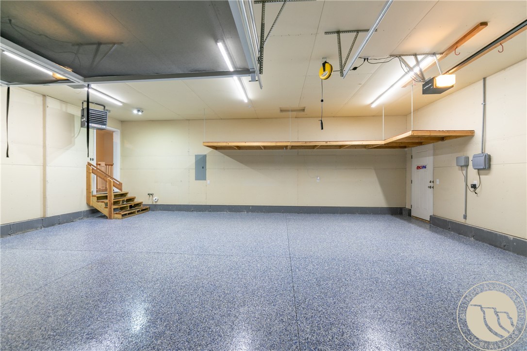 Billings, Montana 59105, United States, 7 Bedrooms Bedrooms, ,3 BathroomsBathrooms,Residential,Active,85025