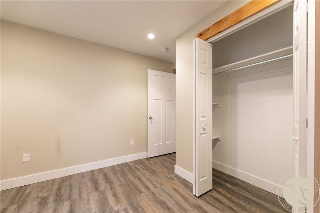 Billings, Montana 59105, United States, 7 Bedrooms Bedrooms, ,3 BathroomsBathrooms,Residential,Active,85025