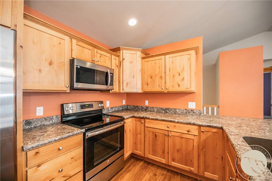 Billings, Montana 59105, United States, 7 Bedrooms Bedrooms, ,3 BathroomsBathrooms,Residential,Active,85025