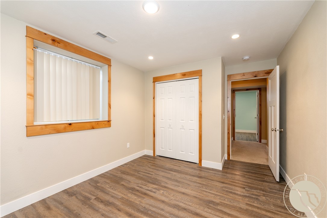 Billings, Montana 59105, United States, 7 Bedrooms Bedrooms, ,3 BathroomsBathrooms,Residential,Active,85025