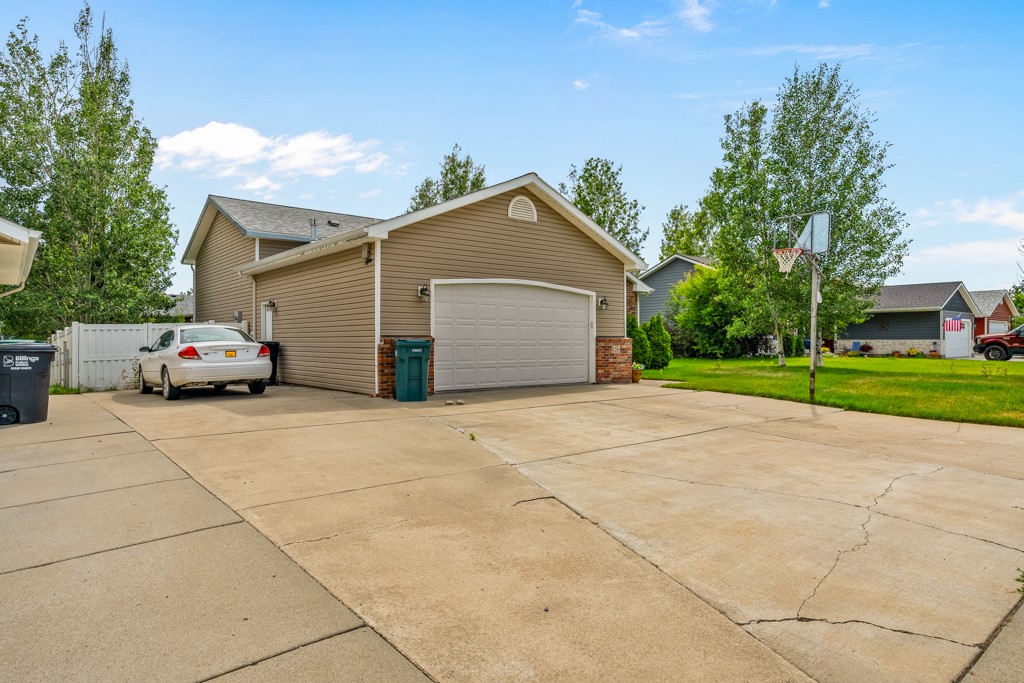 1216 Gardenia Drive