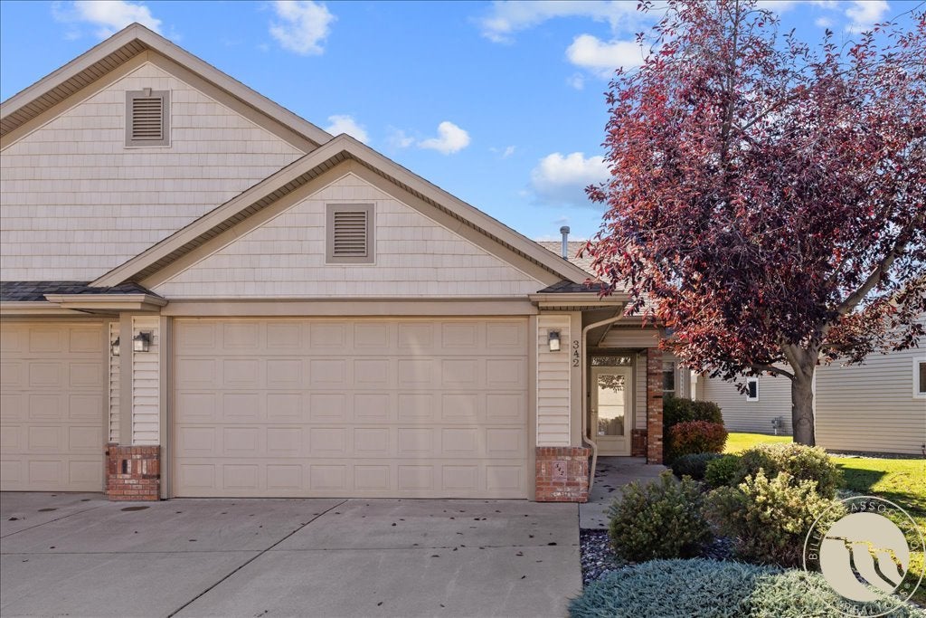 342 Stonegate Circle