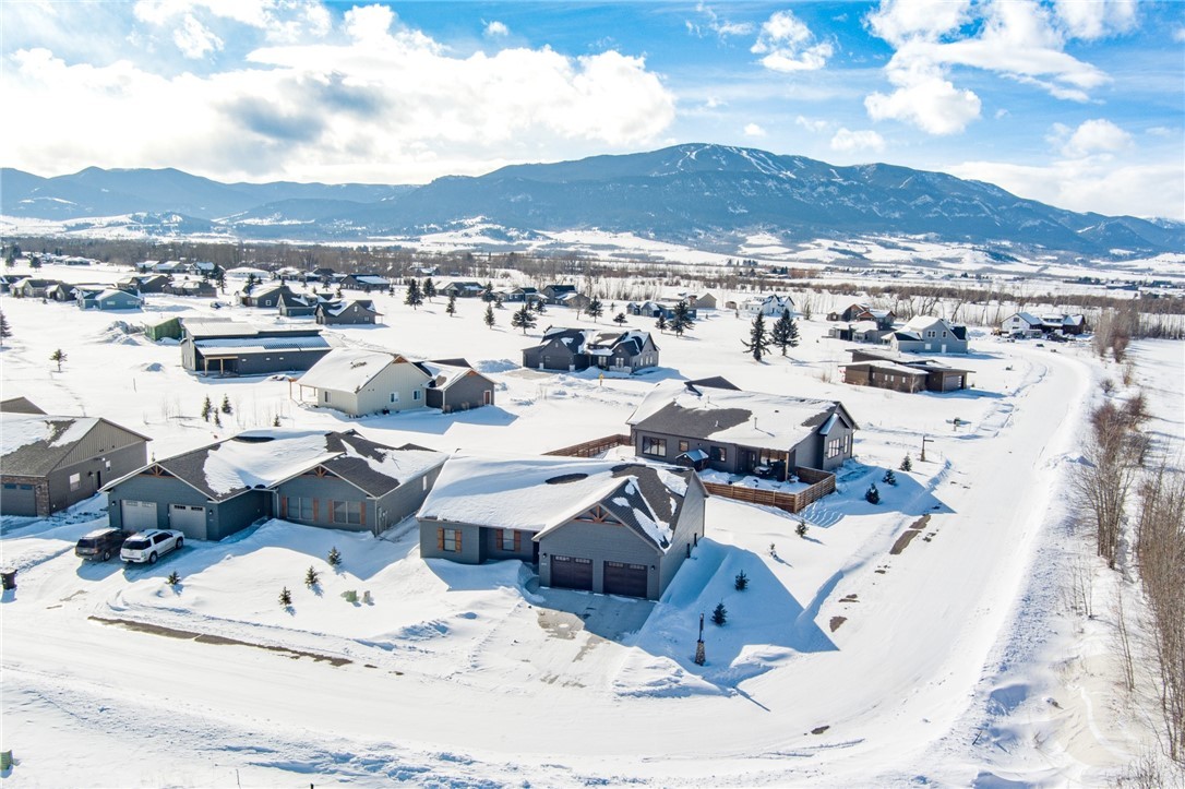 Red Lodge, Montana 59068, United States, 3 Bedrooms Bedrooms, ,2 BathroomsBathrooms,Residential,Active,513