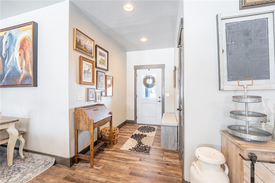 Red Lodge, Montana 59068, United States, 3 Bedrooms Bedrooms, ,2 BathroomsBathrooms,Residential,Active,513