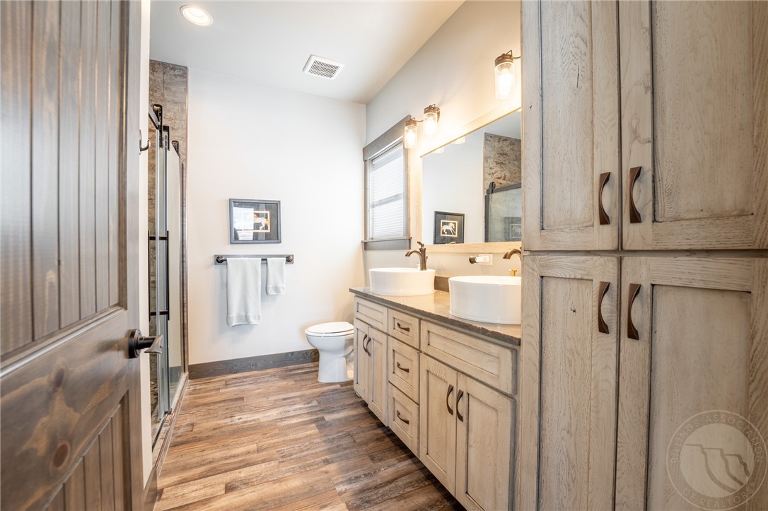 Red Lodge, Montana 59068, United States, 3 Bedrooms Bedrooms, ,2 BathroomsBathrooms,Residential,Active,513