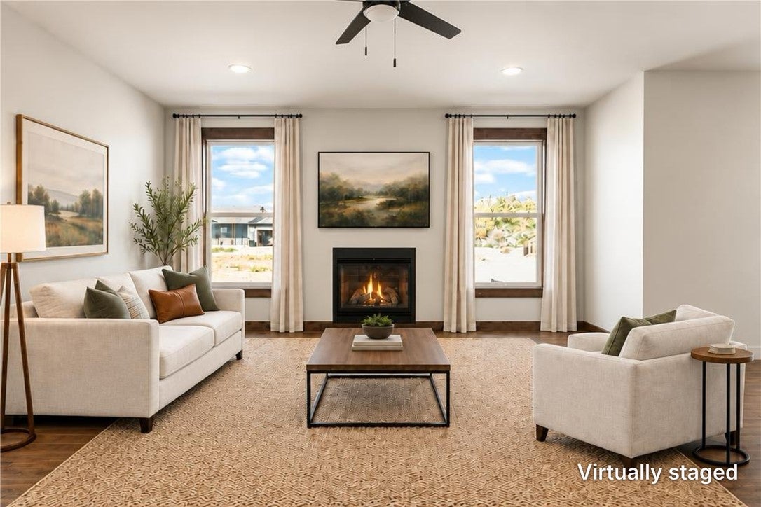 2642 Palmer Lane