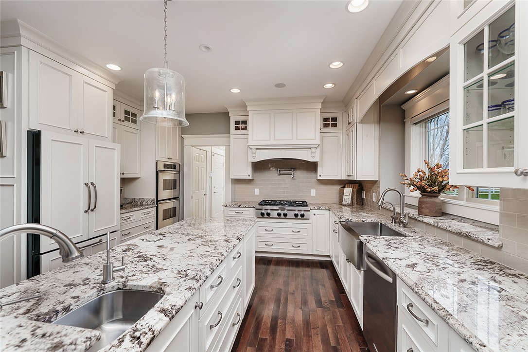 1605 Cobble Creek Trail