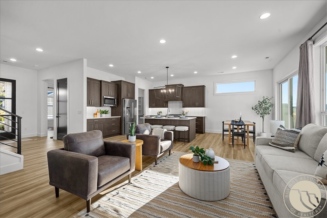 4706 Sky Vista Court