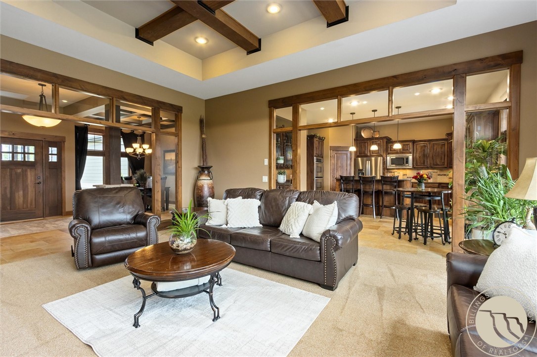 5331 Mule Deer Court