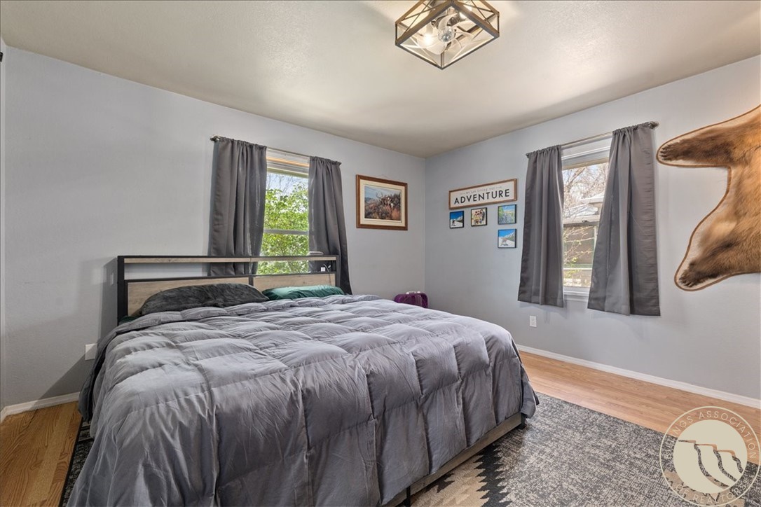 204 6th Street W