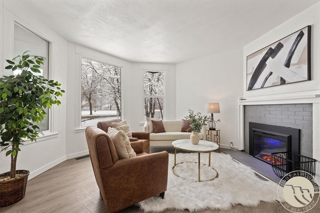 Photo of 38 Lewis Avenue, Billings, MT 59101 (MLS # 358121)