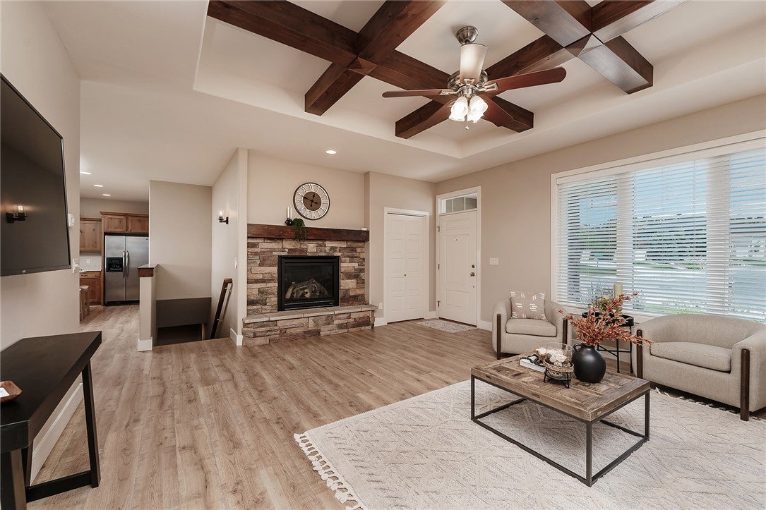 4118 Woodcreek Drive