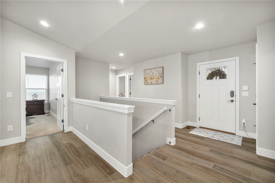 Billings, Montana 59105, United States, 3 Bedrooms Bedrooms, ,2 BathroomsBathrooms,Residential,Active,231737