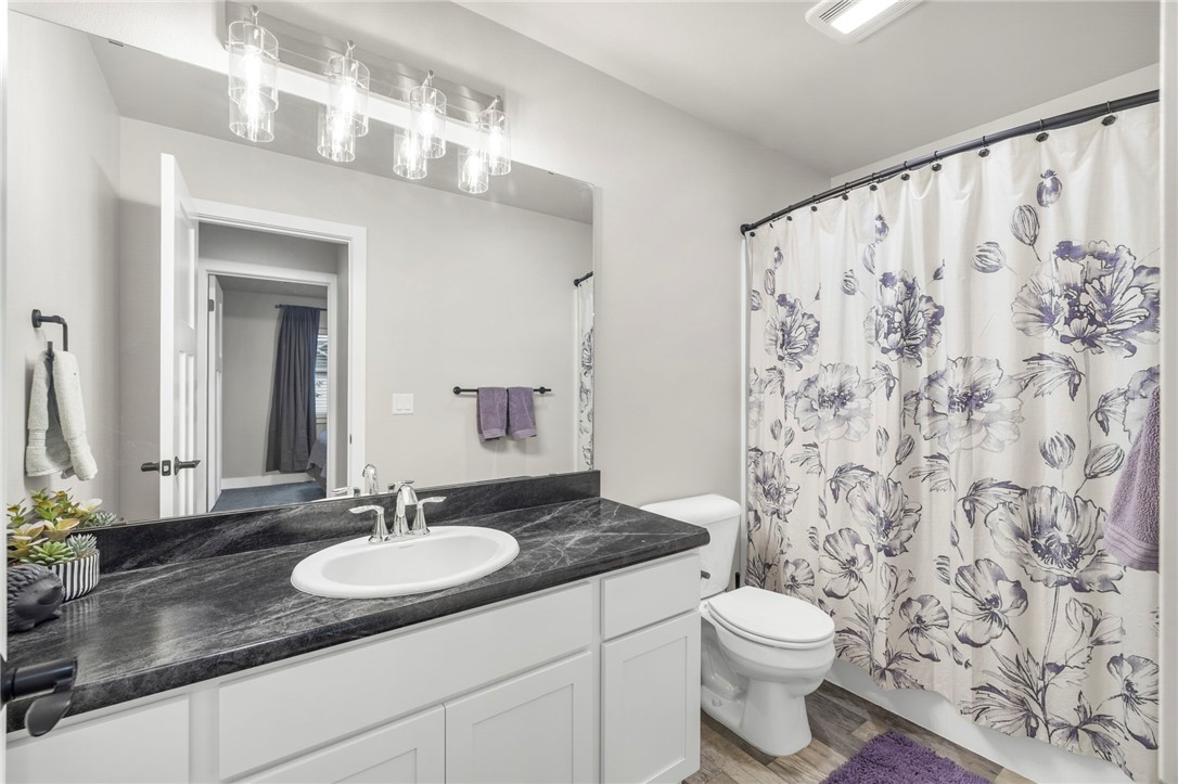 Billings, Montana 59105, United States, 3 Bedrooms Bedrooms, ,2 BathroomsBathrooms,Residential,Active,231737