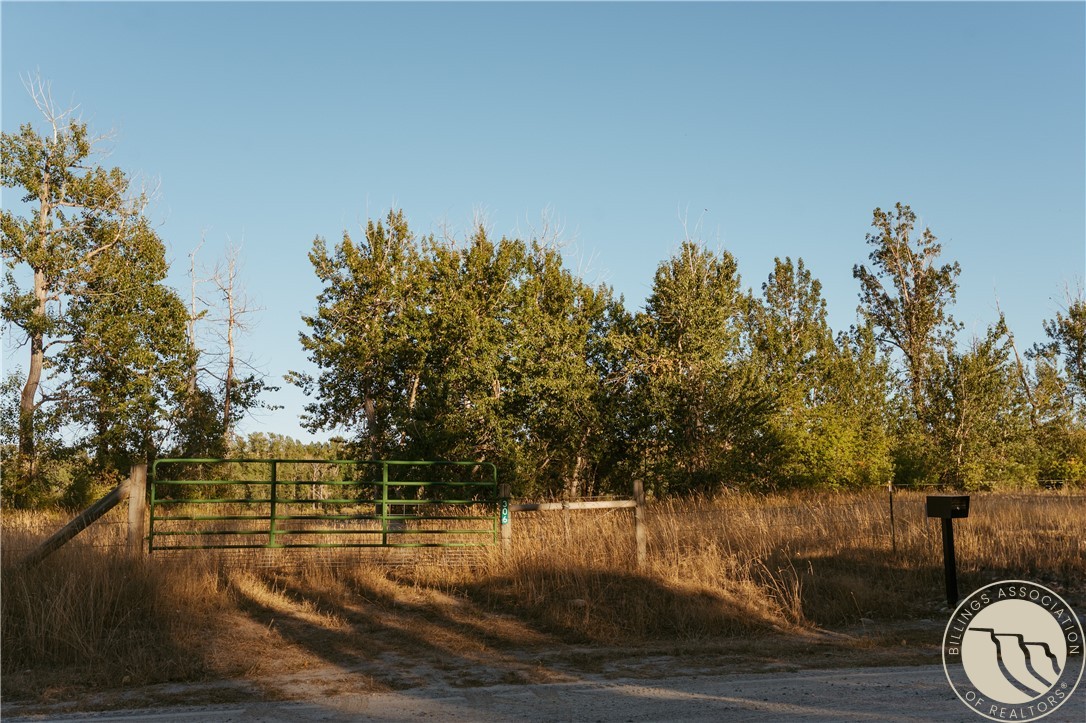 308 Two Mile Bridge Road