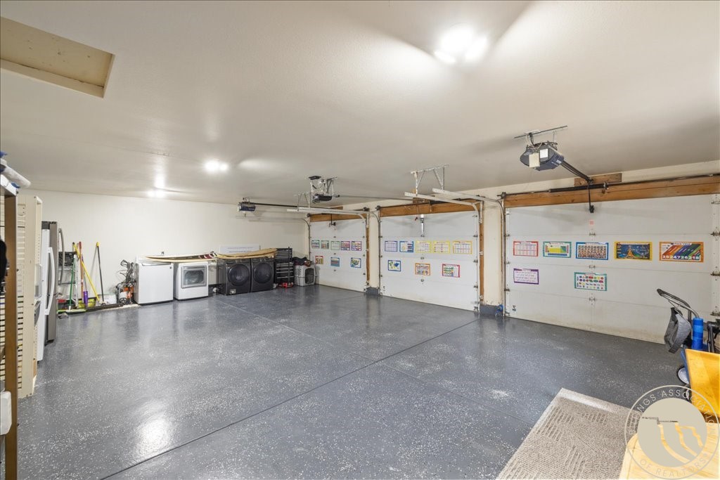 Billings, Montana 59106, United States, 7 Bedrooms Bedrooms, ,6 BathroomsBathrooms,Residential,Active,199505