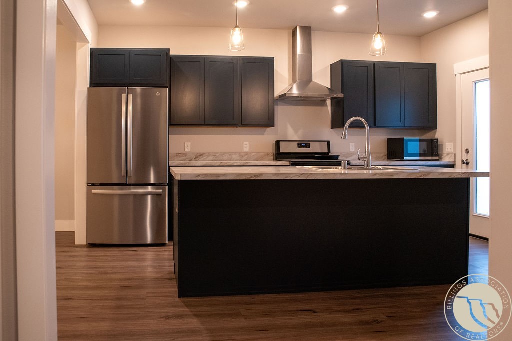 1814 Saint George Boulevard