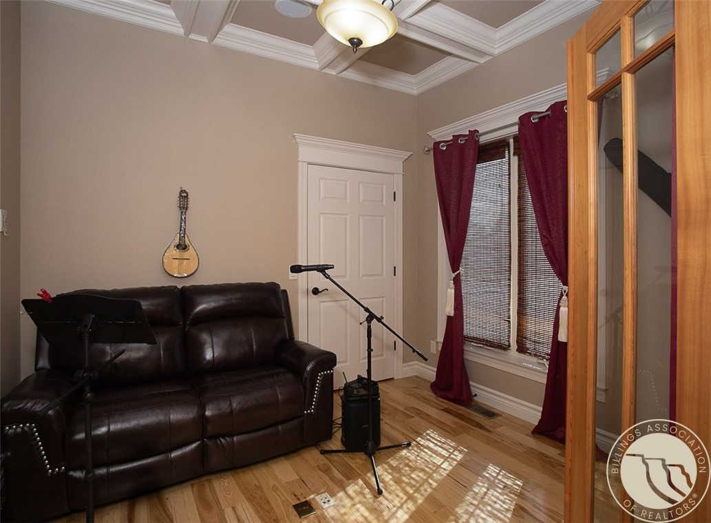 1517 Kit Lane W