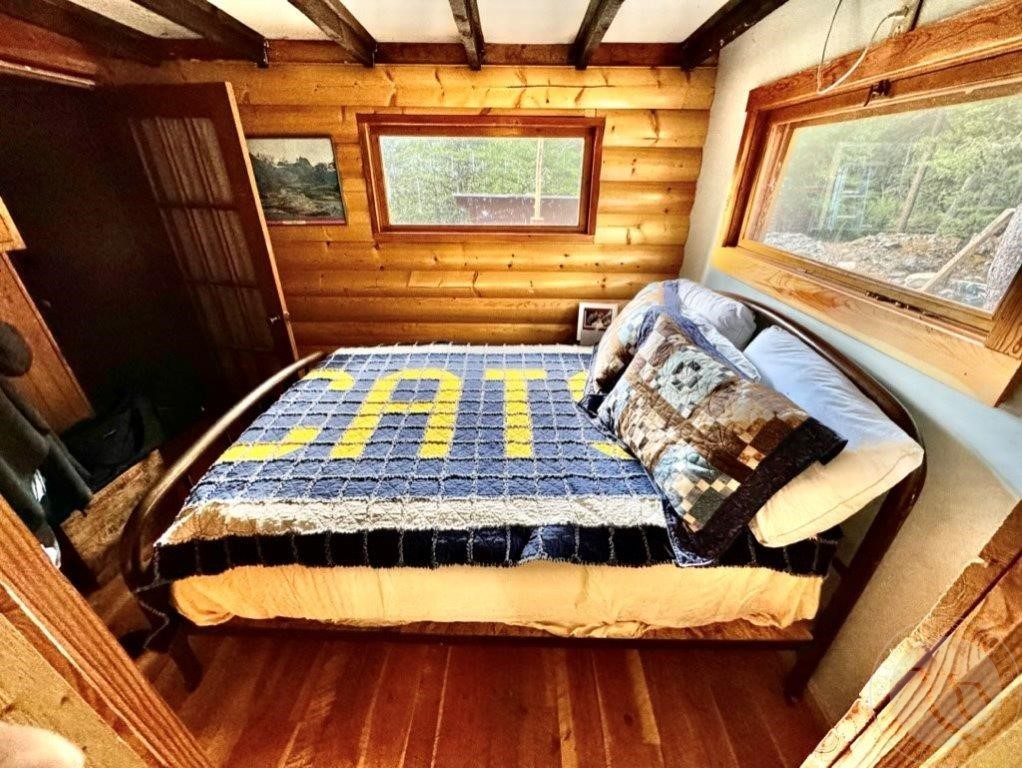 Red Lodge, Montana 59068, United States, 2 Bedrooms Bedrooms, ,1 BathroomBathrooms,Residential,Active,116325