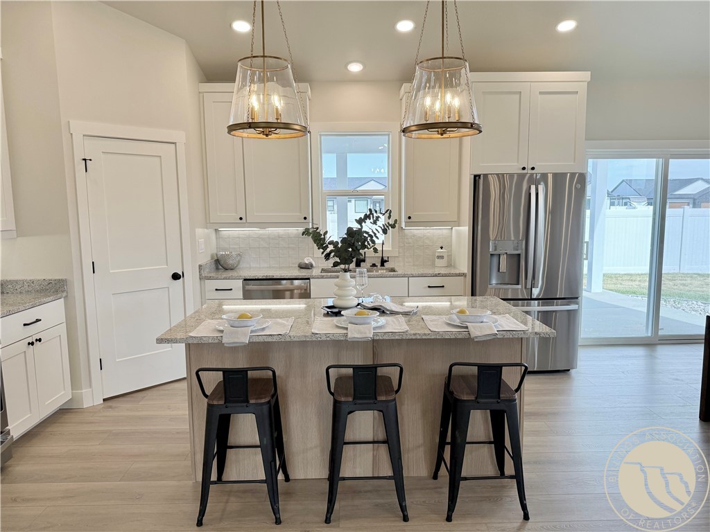 2315 River Agate Lane