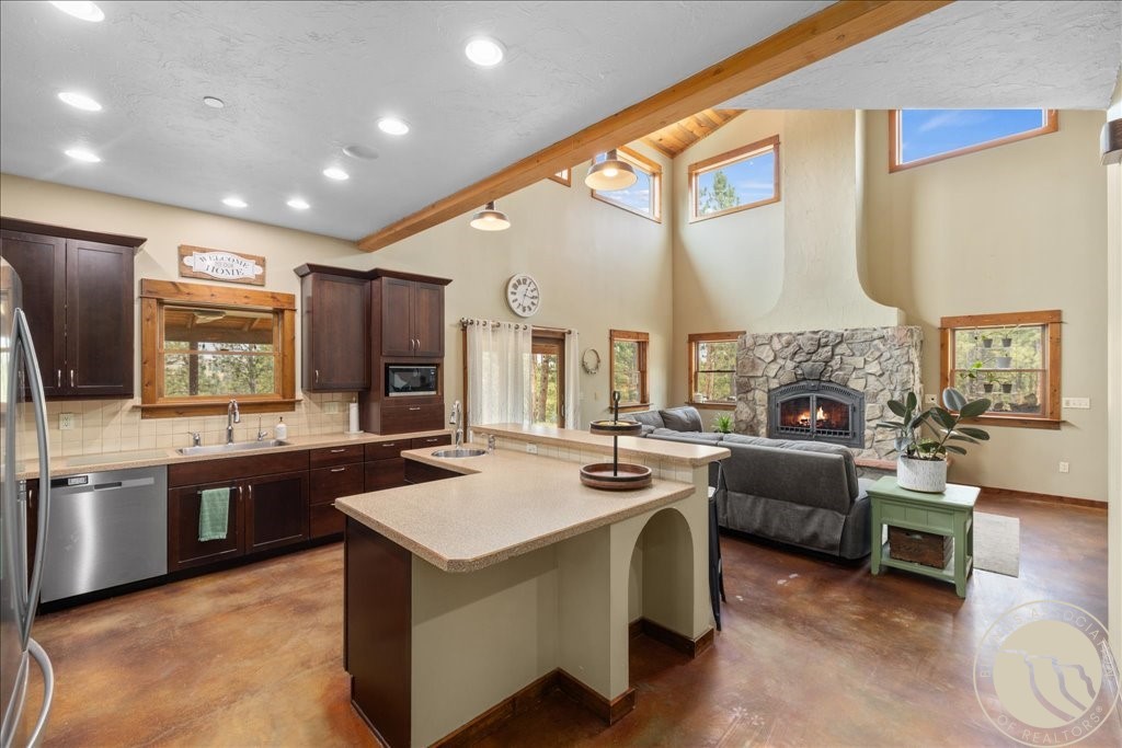 564A Countryman Creek Rd