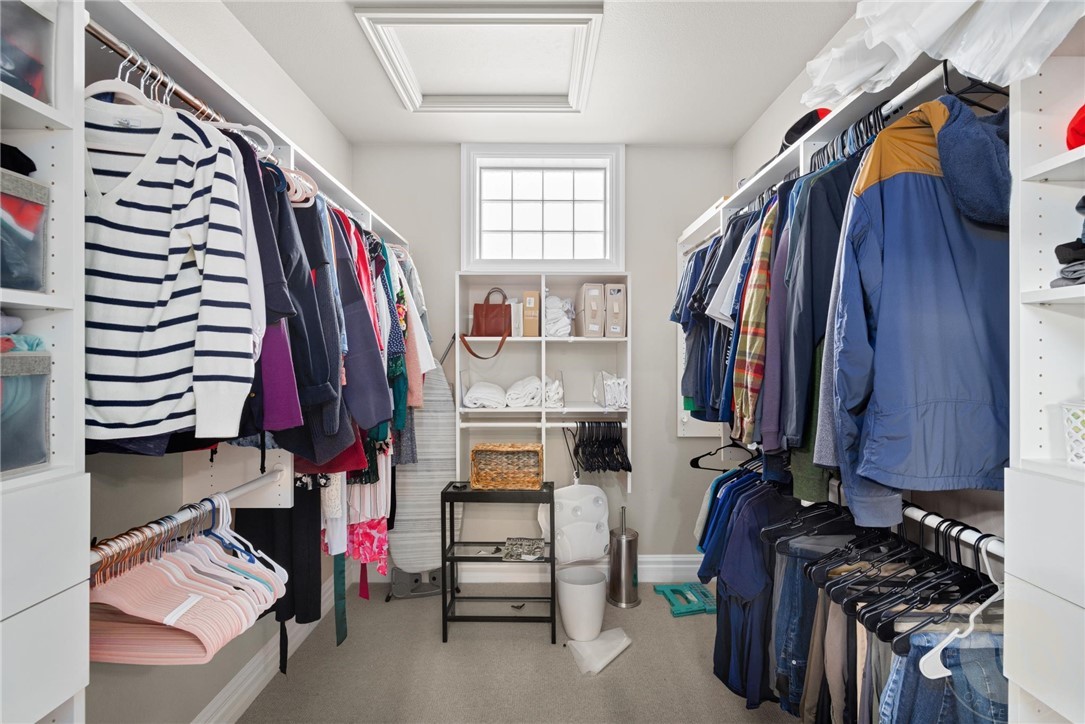 Billings, Montana 59102, United States, 4 Bedrooms Bedrooms, ,4 BathroomsBathrooms,Residential,Active,82566