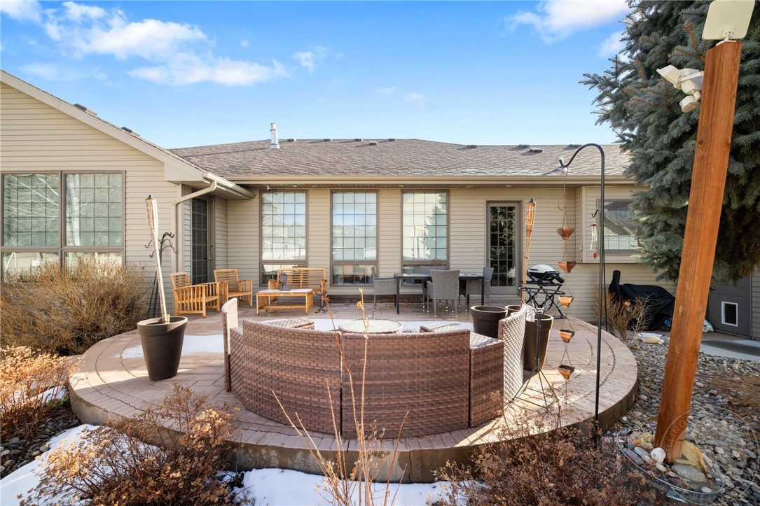 Billings, Montana 59102, United States, 4 Bedrooms Bedrooms, ,4 BathroomsBathrooms,Residential,Active,82566