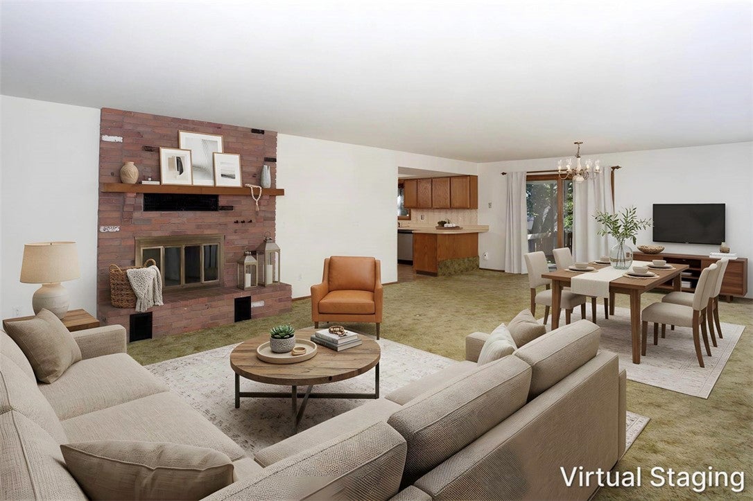 2501 Interlachen Drive