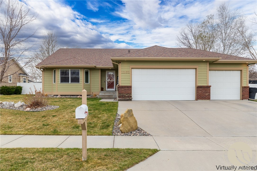 1262 Mirror Lake Lane