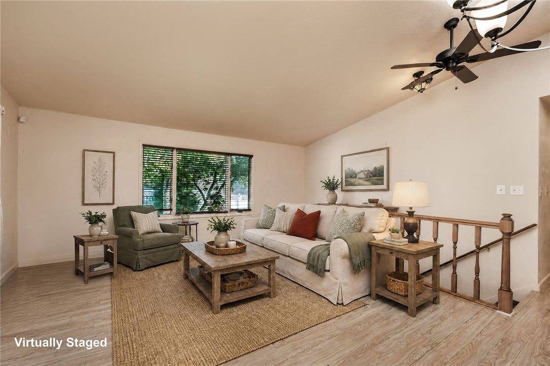 3111 Buttercup Dr