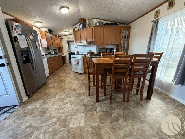 2224 US Hwy 87 E 177