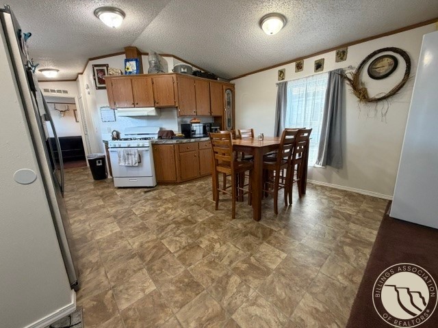 2224 US Hwy 87 E 177