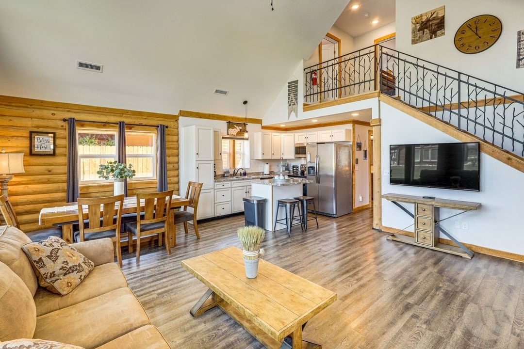 2909 Elderberry
