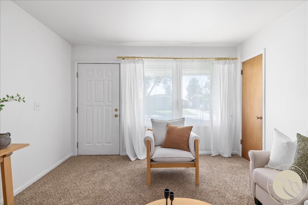 1203 Juneau Drive