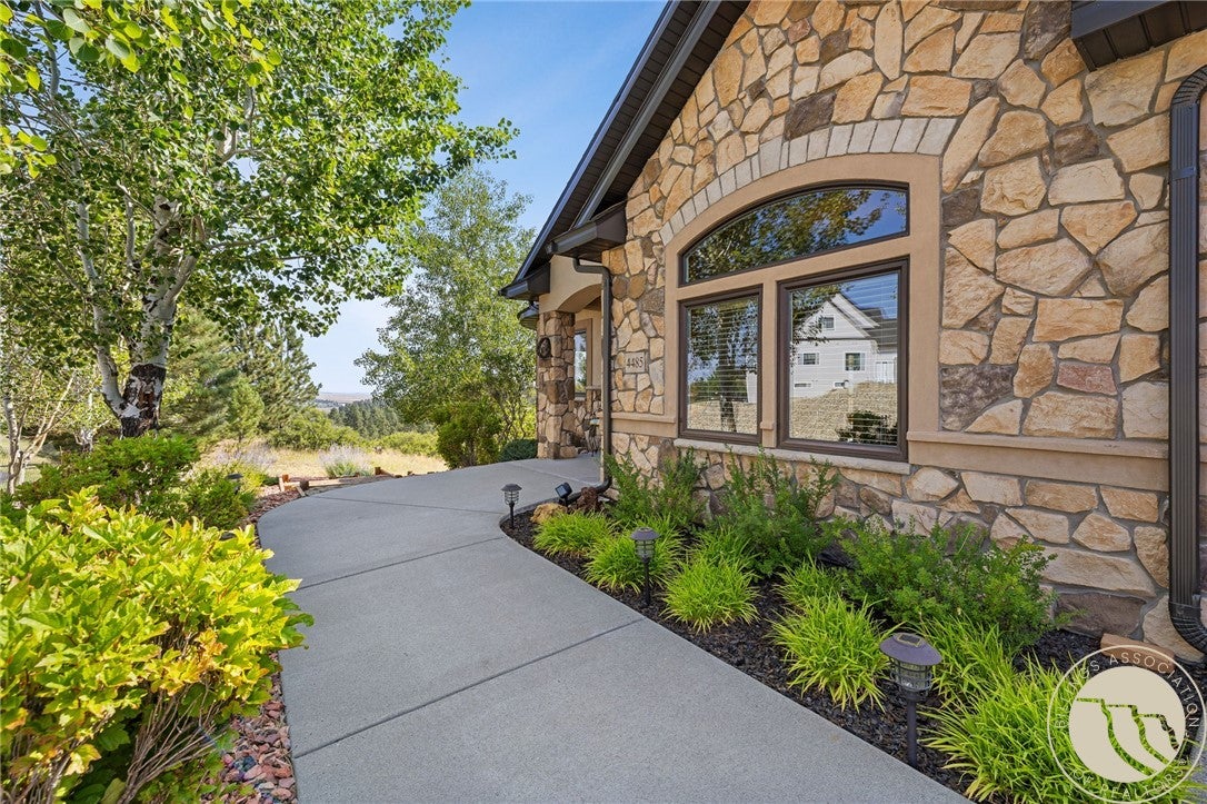 4485 Iron Horse Trail