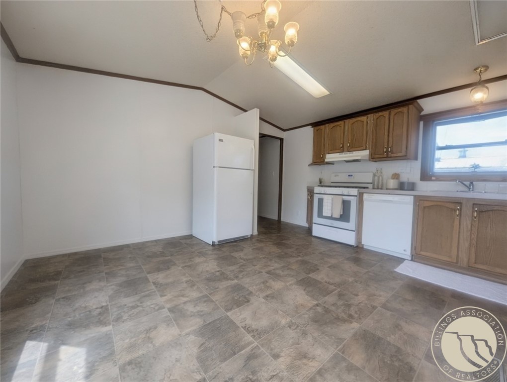 2224 Highway 87 E 28
