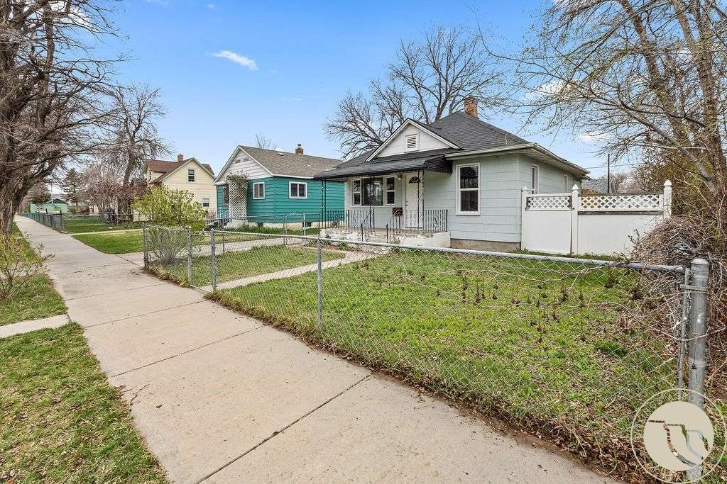 Photo of 36 Monroe Street, Billings, MT 59101 (MLS # 358601)