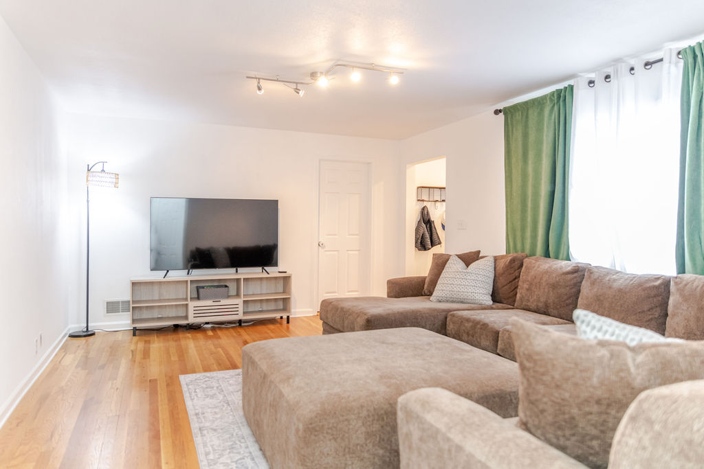 2420 Elizabeth Street