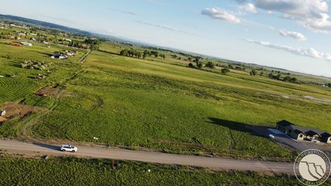 L6B2 High Noon Drive Shepherd MT 59079