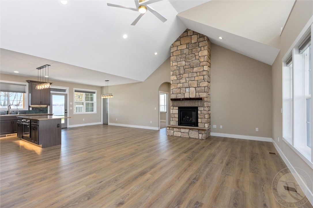 2232 River Agate Ln